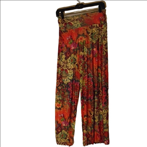 Bohemian Floral Wide Leg Pants. Floral, Traveling Pants. Size Medium. Flowy.